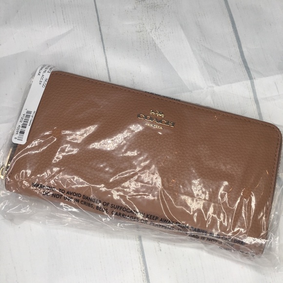 NWT Coach Large City Zip Tote - Picture 8 of 8